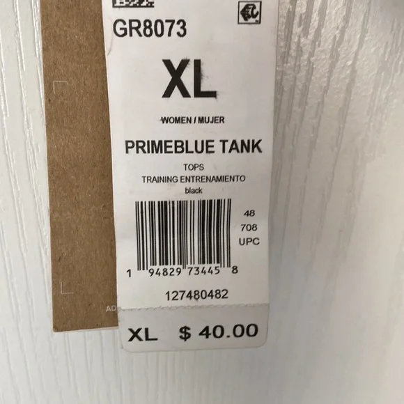 Adidas top - Picture 4 of 4